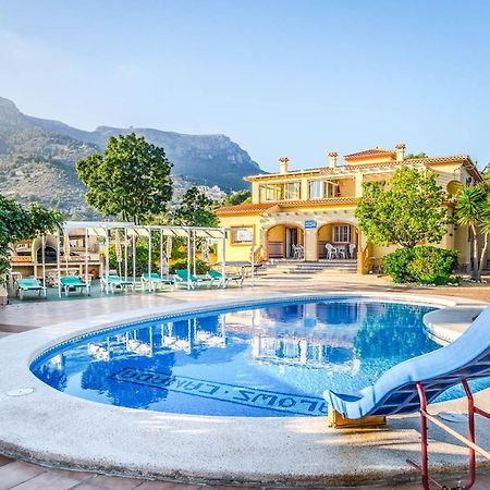 Bungalows Canada Alquileres Vacacionales Calp Dış mekan fotoğraf