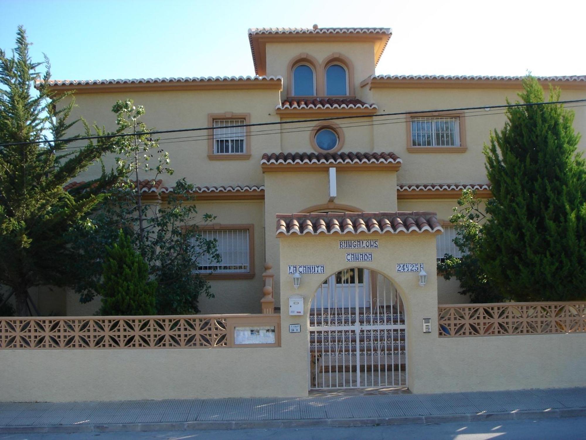 Bungalows Canada Alquileres Vacacionales Calp Dış mekan fotoğraf