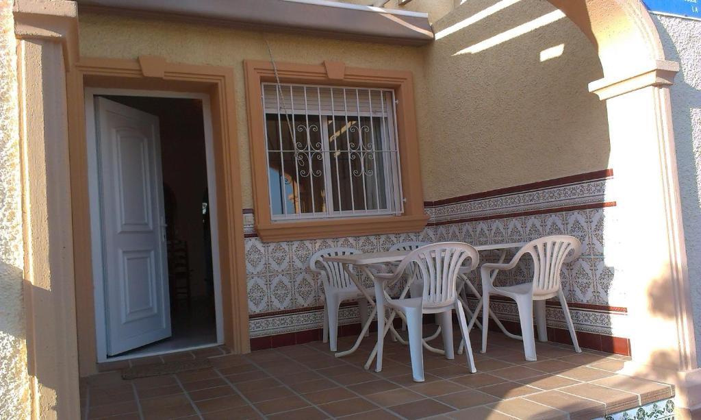 Bungalows Canada Alquileres Vacacionales Calp Dış mekan fotoğraf
